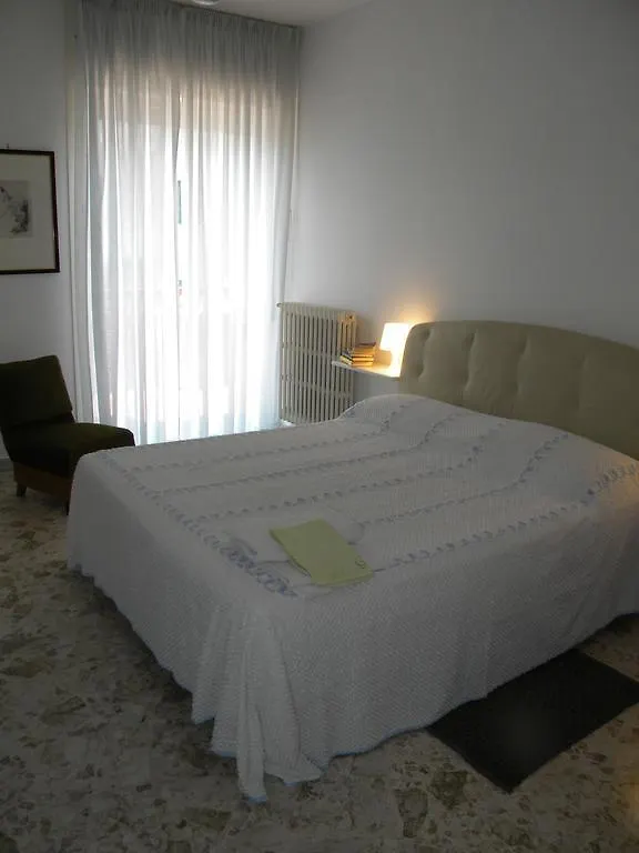 Barium Guest House 0*, Bari